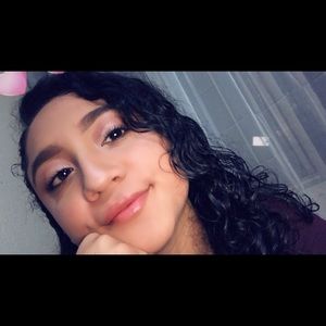 Meet your Posher, Jamileth